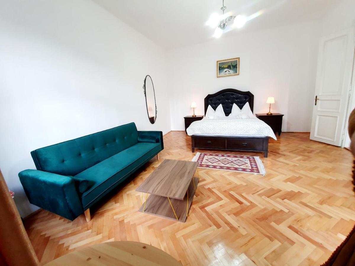Maximus Apartments Сігішоара Екстер'єр фото