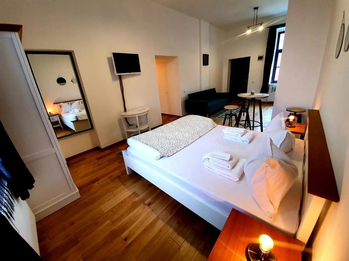 Maximus Apartments Сігішоара Екстер'єр фото